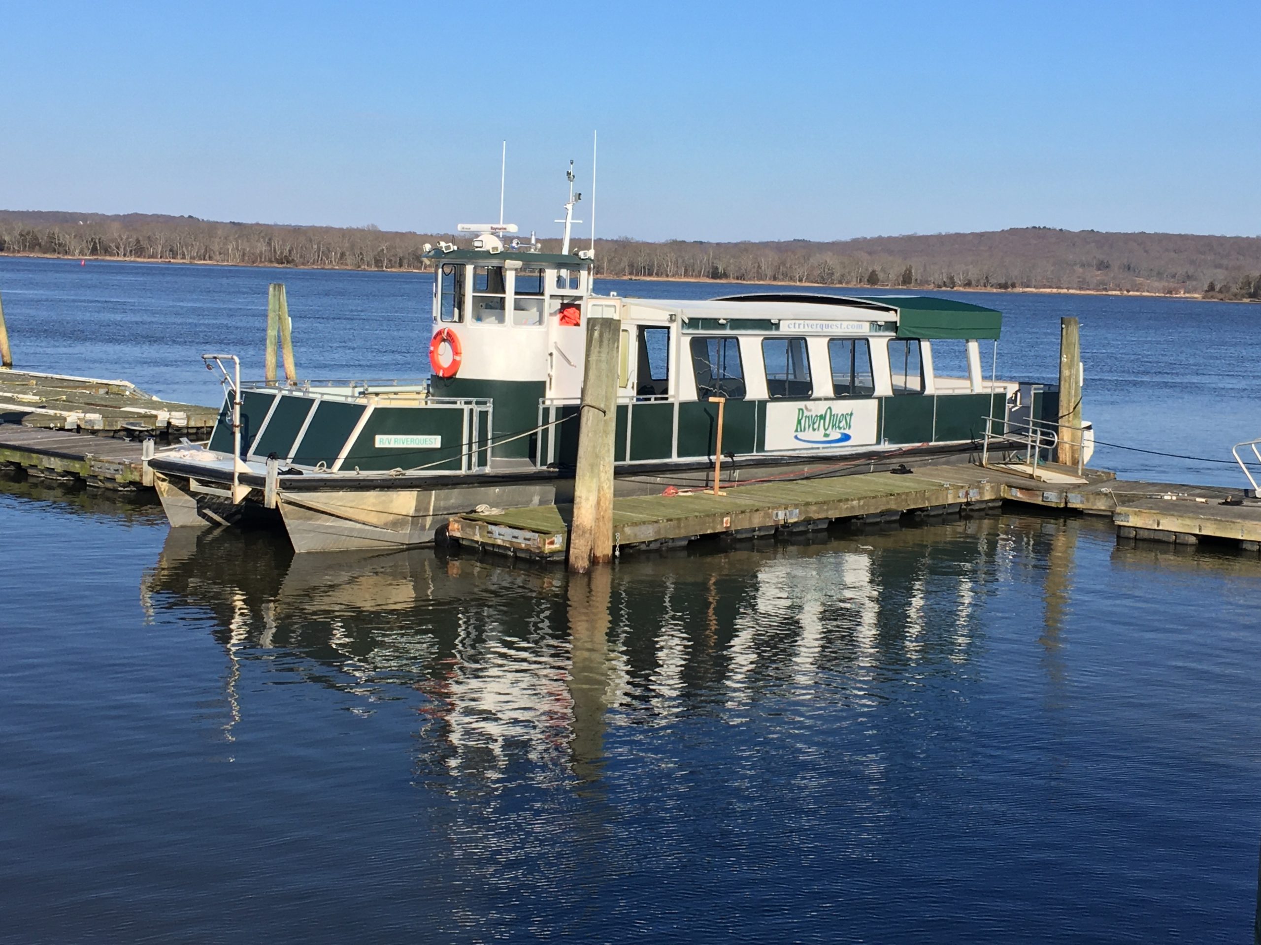 connecticut river boat cruises